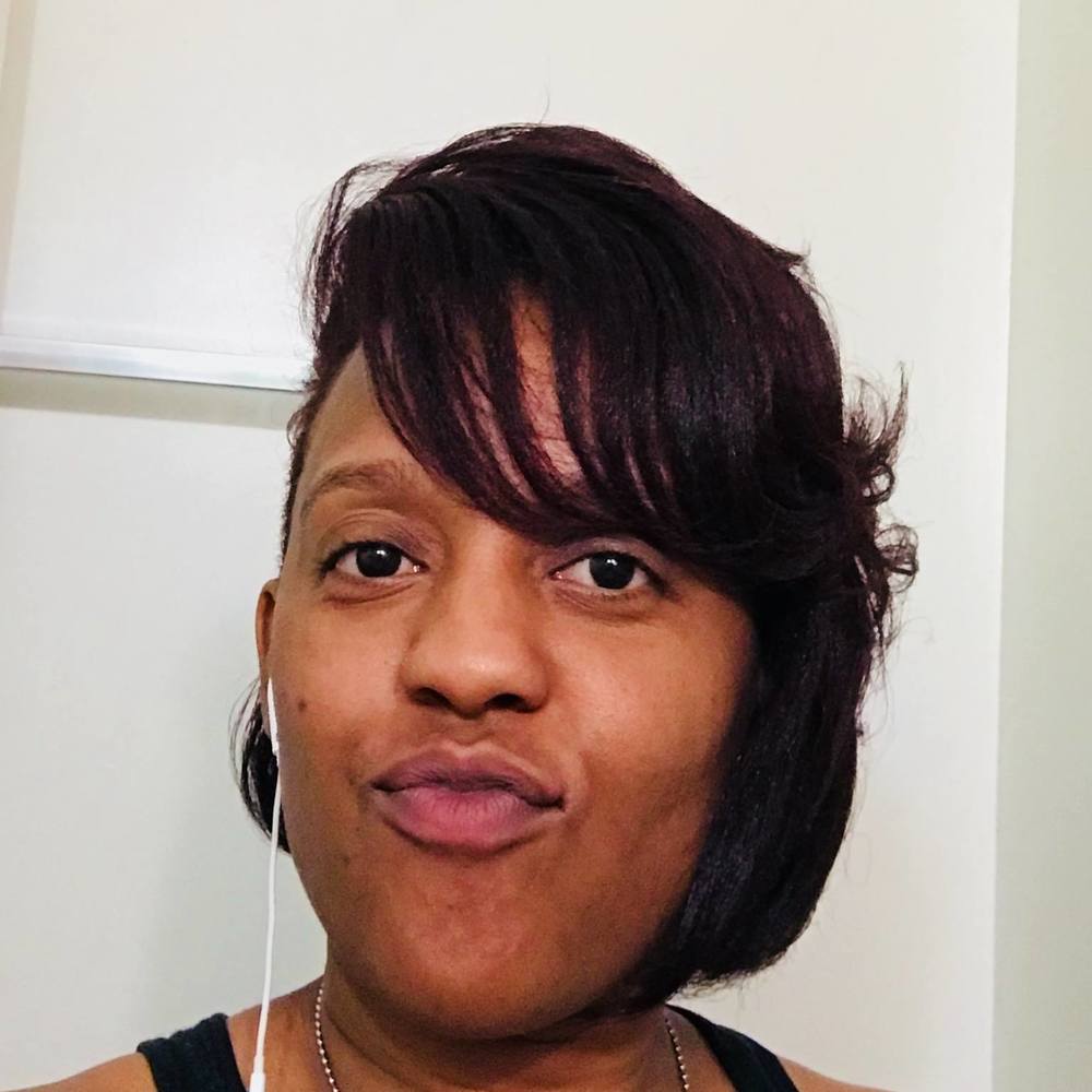 Meet your Posher, Anika